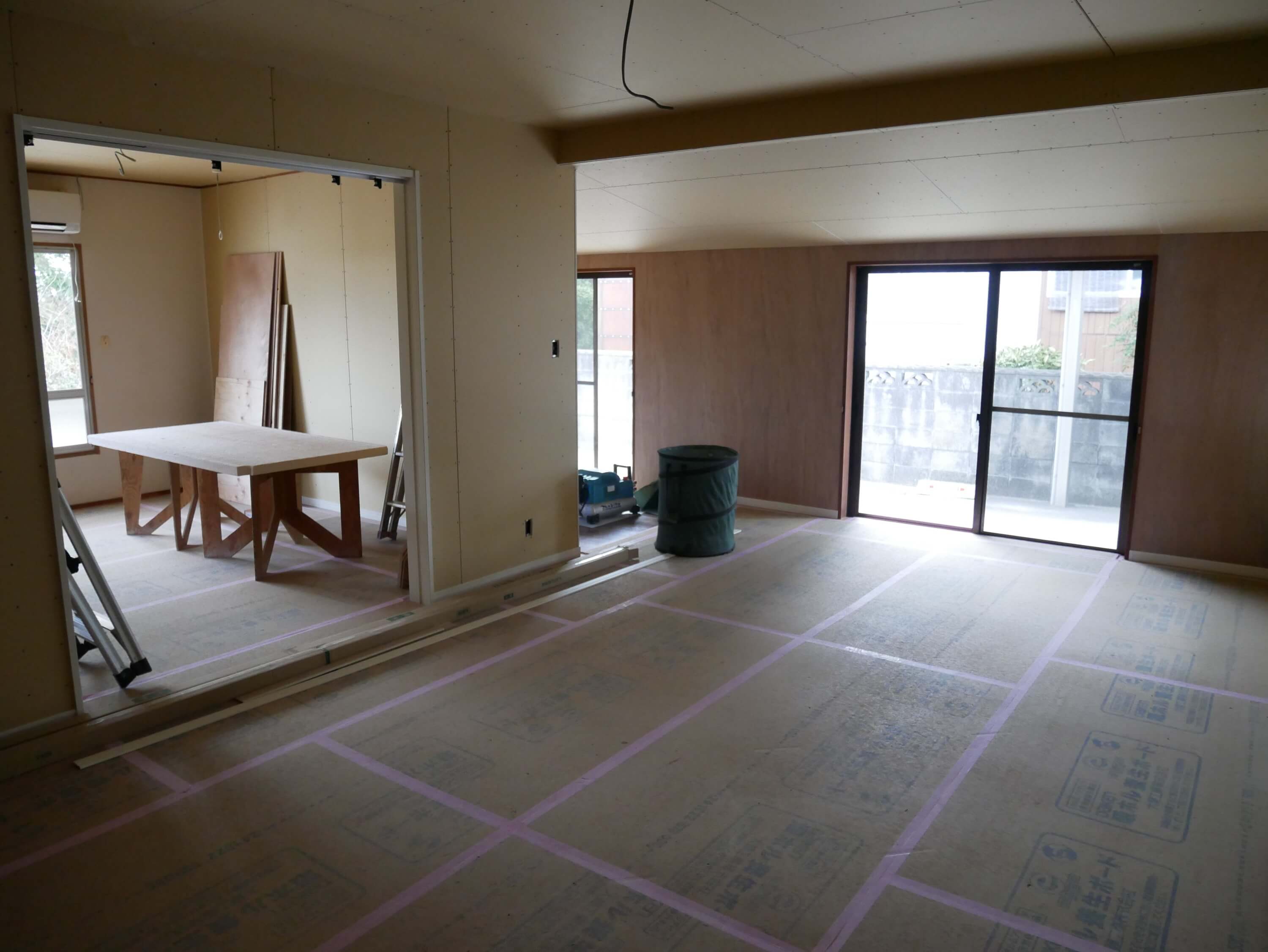 【リフォーム中】壁を取って大空間にしたり、断熱工事をしっかりと行いました!